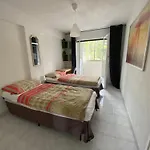 - Paradis Azur 尼斯