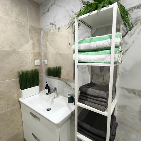 Апартаменты Nizza-azur Vue *